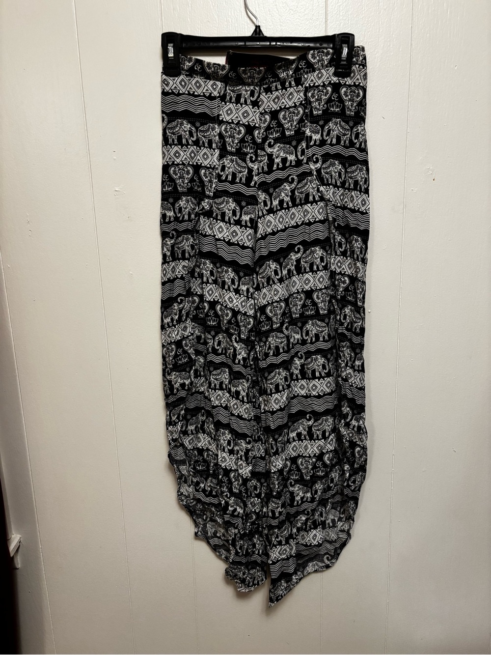 Boho Black & White Elephant Print Wide-Leg Pants